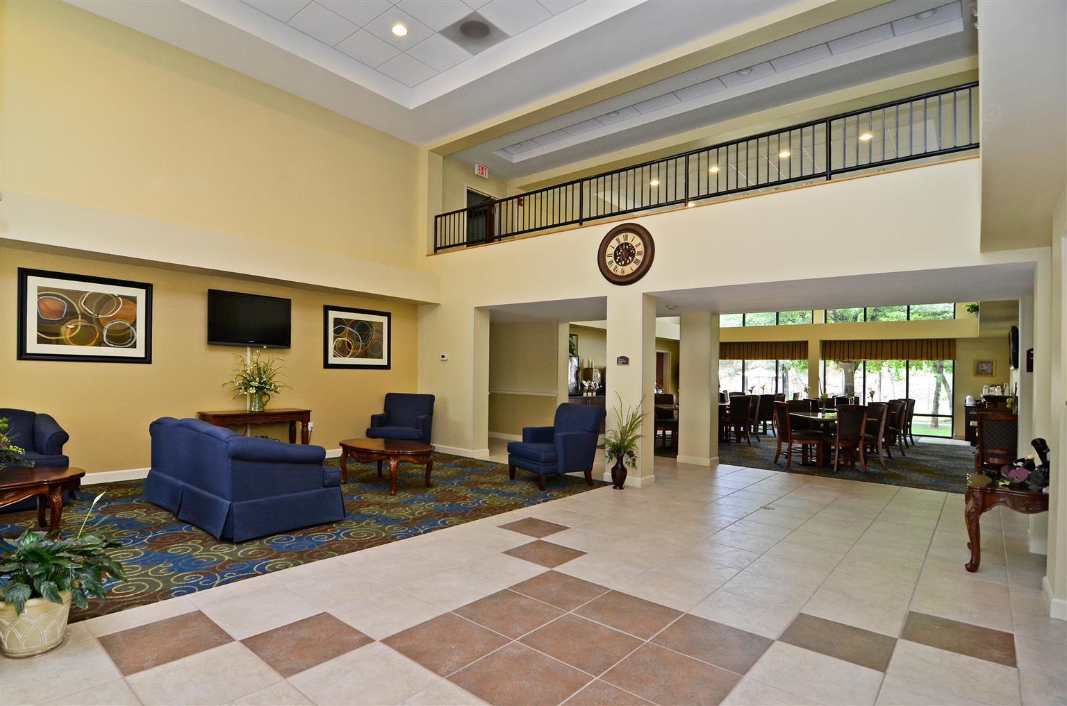 Best Western Plus Yadkin Valley Inn & Suites Jonesville Interieur foto
